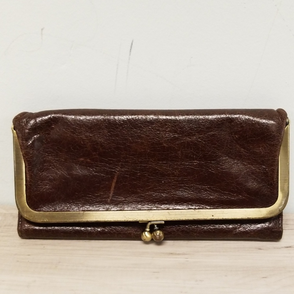 Hobo Brown Leather Magnet Closure Clutch Wallet